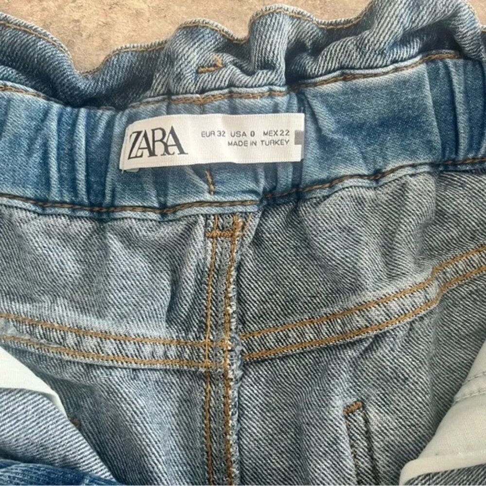 Zara Paper Bag Medium Wash Jeans - Picture 4 of 14
